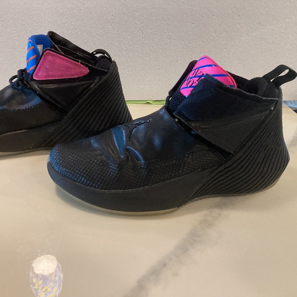 Jordan engineered for flight why not basketball shoes sz 6.5 Y